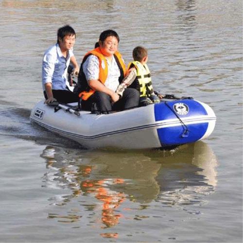 儋州公园游玩充气漂流船